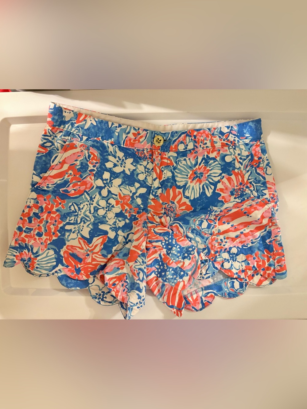 Lily Pulitzer Pop Pop Glow shorts